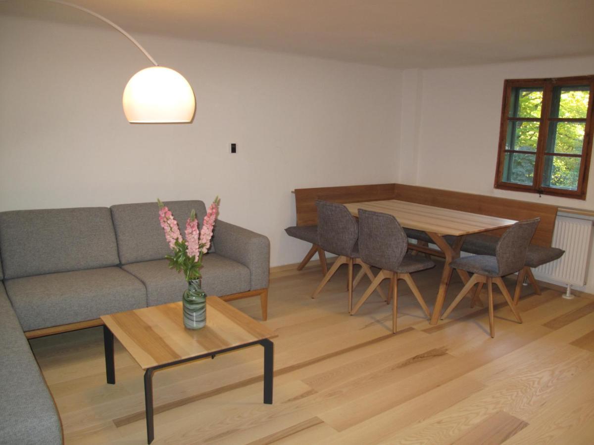 Zweihaeusl Apartment *